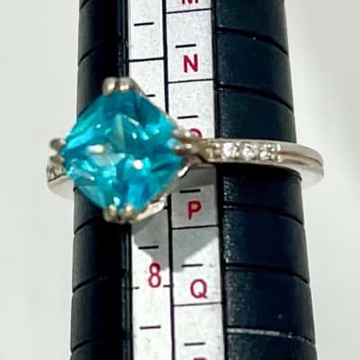 925 Silver Blue Gemstone Diamonte Ring- just beautiful