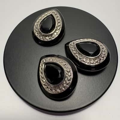 Vtg. Teardrop Clip on Earrings & Brooch Set 