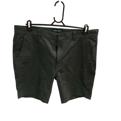 Rodd & Gunn Mens  Size 38 Dark Green  Short