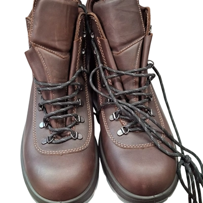 Redback Mens  Size 10.5 Boots Brown 