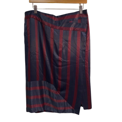By Malene Birger Skirt Size 40 Navy Blue / Red