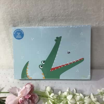 Kids 42 Piece Crocodile Adventure Stationary Art Box (new)