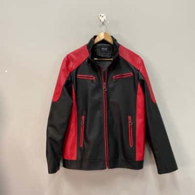 Shaweiqi Mens  Size XL Leather Look Biker Black  / Red 