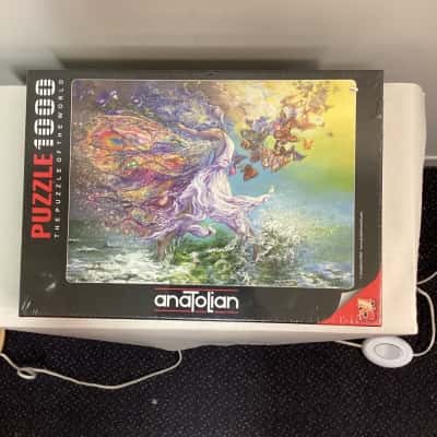 anaToLian Puzzle BNWT