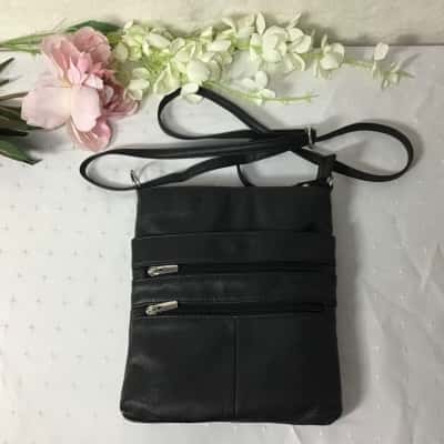 Womens Black Genuine Leather Cross Body Bag 
