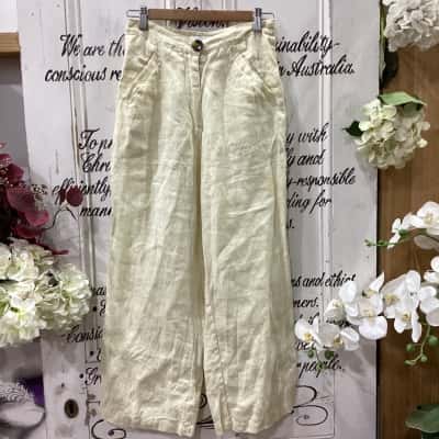 Faithfull The Brand Label! NWOT A MODERN TRENDY WIDE LEG SILHOUETTE! Womens  Size 8 High Wasted Shorts / Wide Leg Pants Cream 