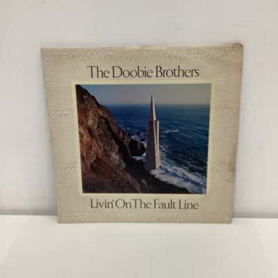 The Doobie Brothers - Living on a Fault Line Vinyl