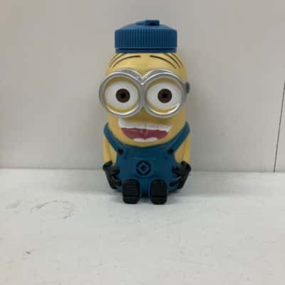 Universal Studio Despicable Me Tumbler/Sippy Cup