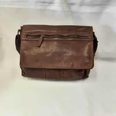  Mens Aviator New washed leather satchel brown 
