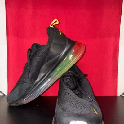 Men’s Nike Air 720 Shoes - SIZE 11 - BNIB