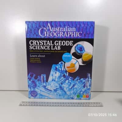 Australian Geographic Crystal Geode Science Lab Toy As New Sealed 