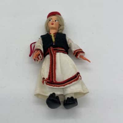 Marion's Collection Costumes of Europe Doll [S#3]