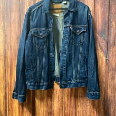 Levi Strauss & Co. Size M Denim Jacket 