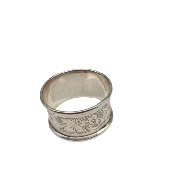 EDWARIAN REPOUSSE STERLING SILVER  NAPKIN RING
