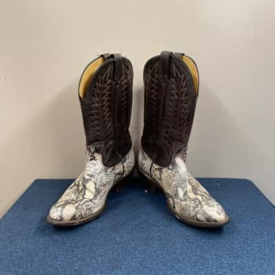 Laredo Cowboy Womens  Size 7 Boots Animal print / Brown 