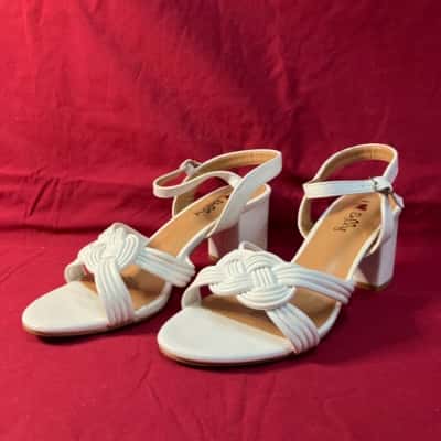 Women's Shoes I Love Billy Kinter size 39 White 