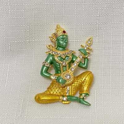  Womens Gold-tone and green Thai Goddes Musician Art Brooch 