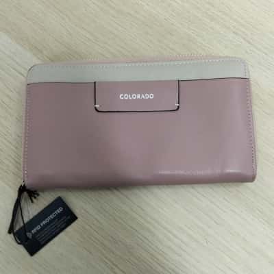 Colorado Womens Cream / Pink  Zip Wallet NWT