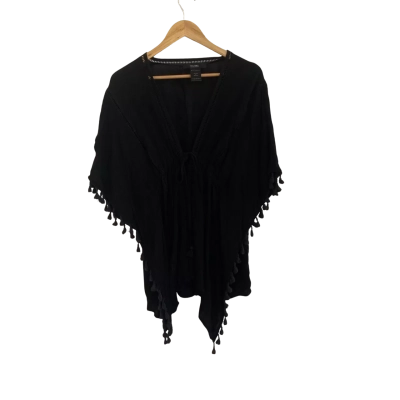 Decjuba Womens  Size M Poncho Top Black  