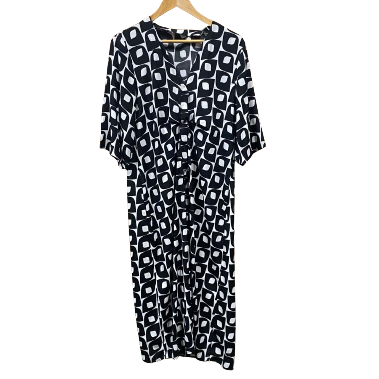 Brave & True Black, White Button Up Front Pattern Dress Size M(s)