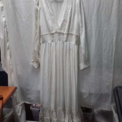The Poetic Gypsy Womens  Size 10 Maxi Dress Off White 