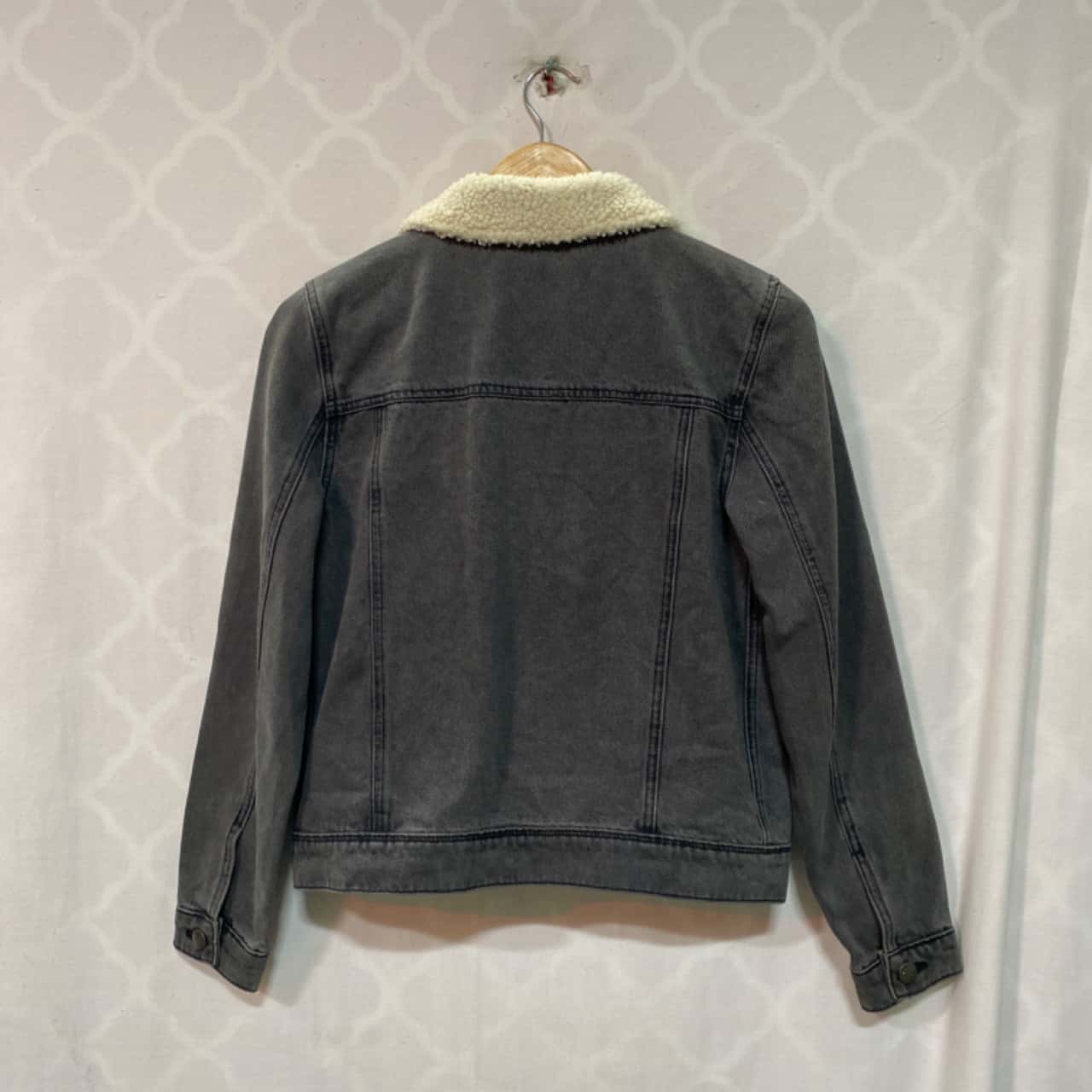 Sportsgirl Womens Size 10 Grey Denim Jacket (s)