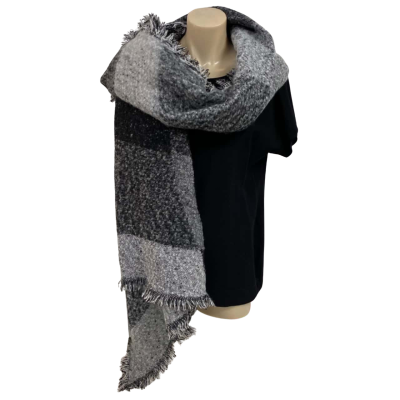 Womens Cotton On Blanket Scarf Black/White OS