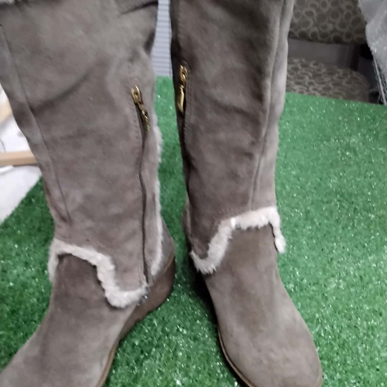 womens size 7 knee high boots