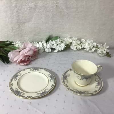 Royal Doulton The Romance Collection "Juliet" Floral Pattern Cup Saucer & Plate