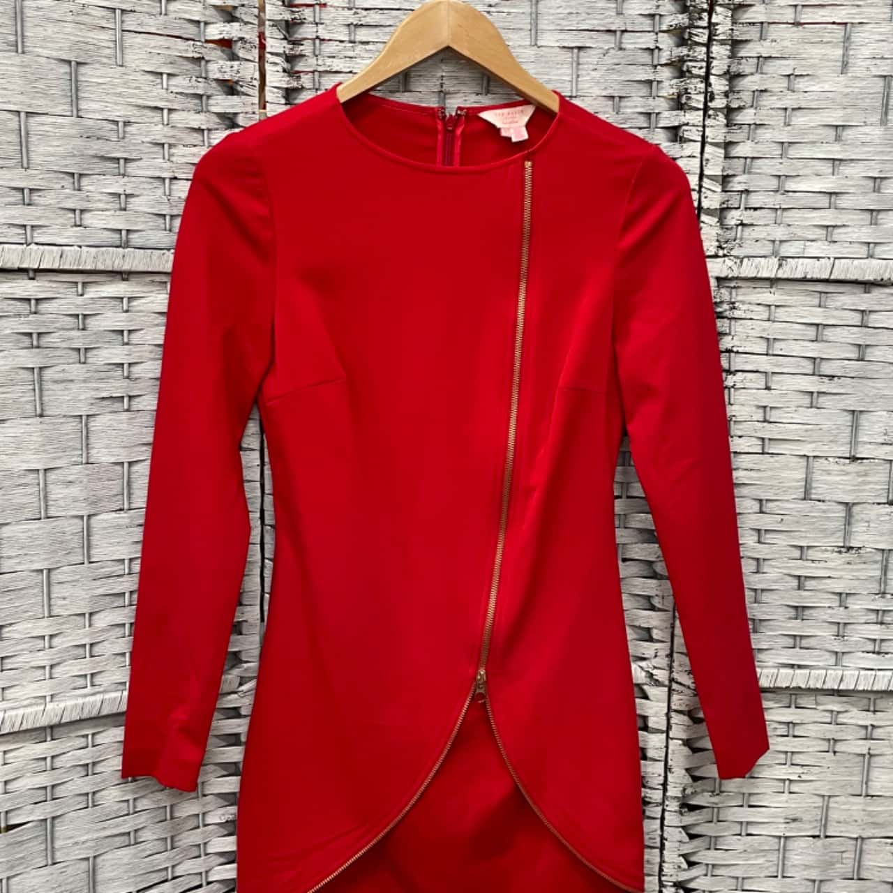 ted baker red long sleeve dress TED BAKER Red Knit ASPIN Long Sleeve Celebrity Bodycon Dress ~ Sz 3 = US 8