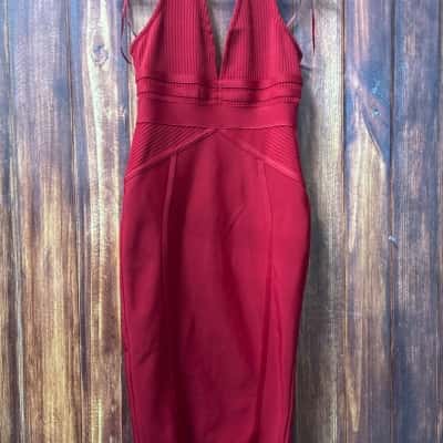 HELLO MOLLY   Size M Red dress new 
