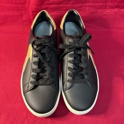 Skechers Eden LX- Beaming Glory Women's  Size EUR 39 /US 9 Sneakers Black  / Gold Metalic