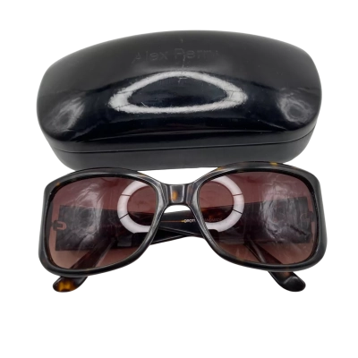 Oroton Sunglasses 57-?-135 Driftaway