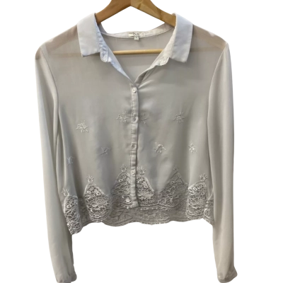  Womens  Size L Blouse White 