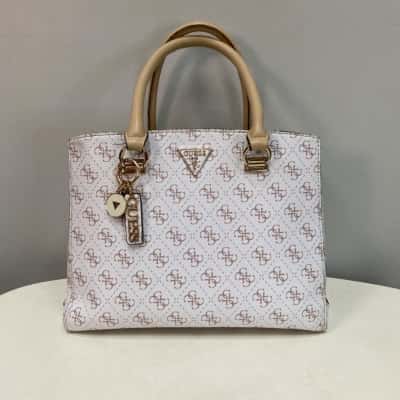 Guess  Medium Handbag Pattern / White 