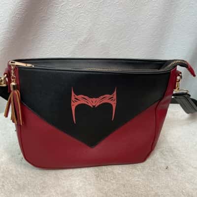 Marvel’s Scarlet Witch Handbag Black / Maroon 