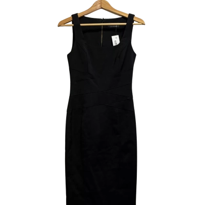 Cue Women’s Size 6 Black Wrap Dress