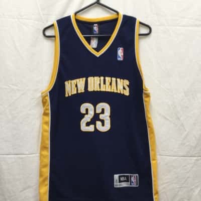 NBA New Orleans Mens Size L Davis Jersey 