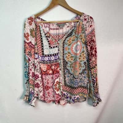 Suzannegrae Womens Long Sleeve Top Floral 