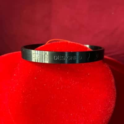 K Unisex "Just One Reason" Motivational Bangle 