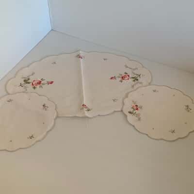 Cream Embroidered Duchess Set
