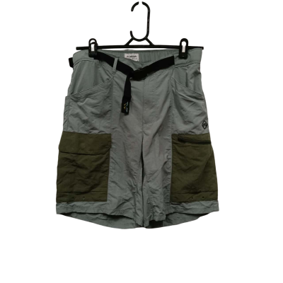 Kathmandu Mens  shorts Size M Green 