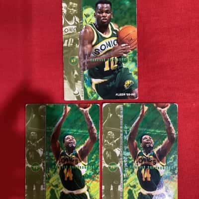FLEER 1995 - 1996 NBA (White)