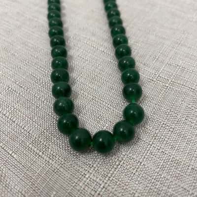 Necklace With Jade Stones Dark Green