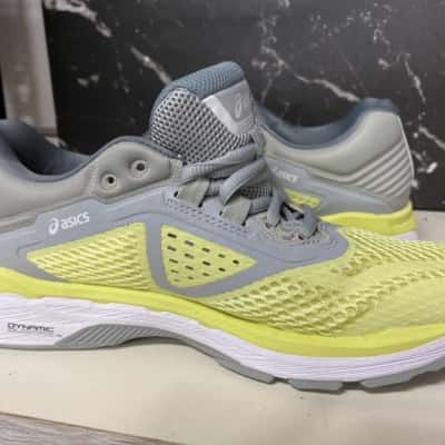 aasics Flyte foam   Size 9 