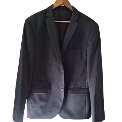 Connor Mens Suit Jacket - Size 44 