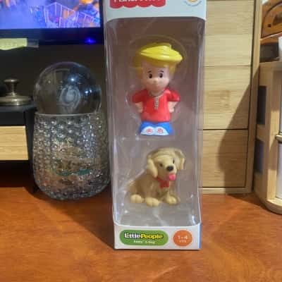 Fisher price little people 