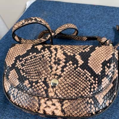 Hansen & Gretel Womens python Pattern belt bag 