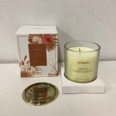 NEW - Aromart Sweet Lemongrass Scented Candle 350g
