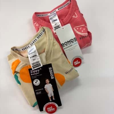   Set of 2 Bonds Wondersuits Size 0 -6-12months